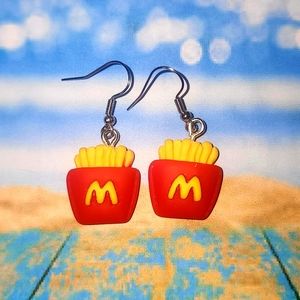 HM CUTE McDonald's Fries EARRINGS